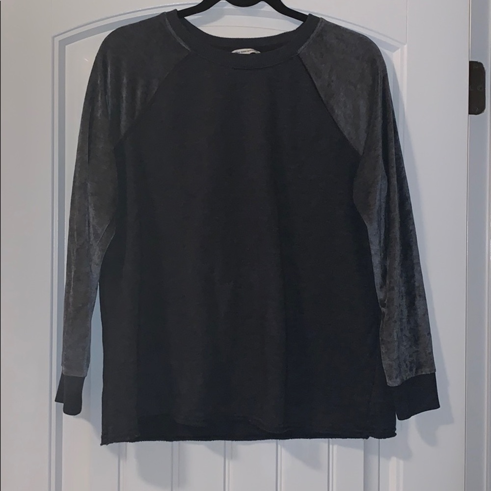 American Eagle crewneck sweater sweatshirt